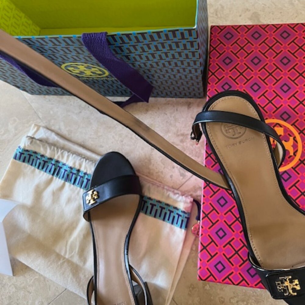Tory Burch Women's Sandal - Picture 8 of 14